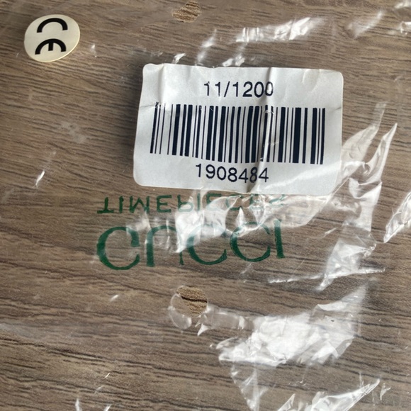 AUTHENTIC Vintage Gucci Interchangeable Bezel Watch w/ 5 Bezels, Box, & Papers - Picture 16 of 16